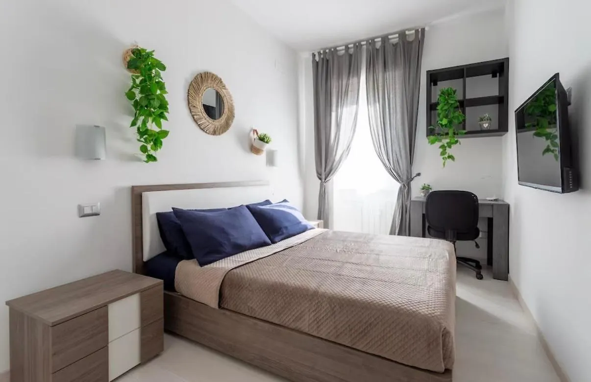 מילאנו Garden Affori Green 0*,  איטליה